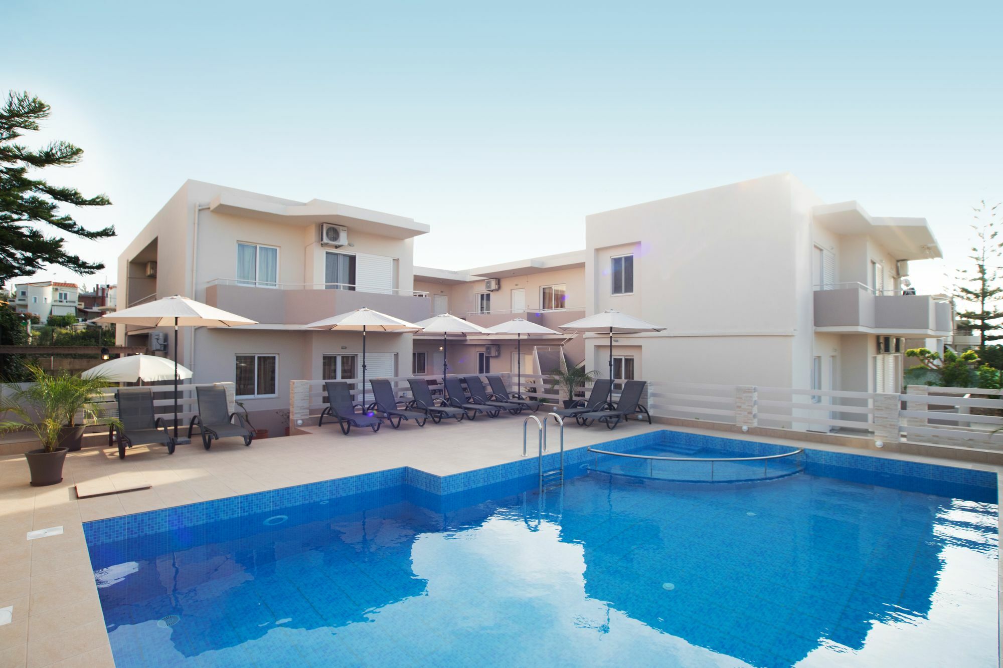 Naiades Luxury Apartments Kalathas Exterior foto