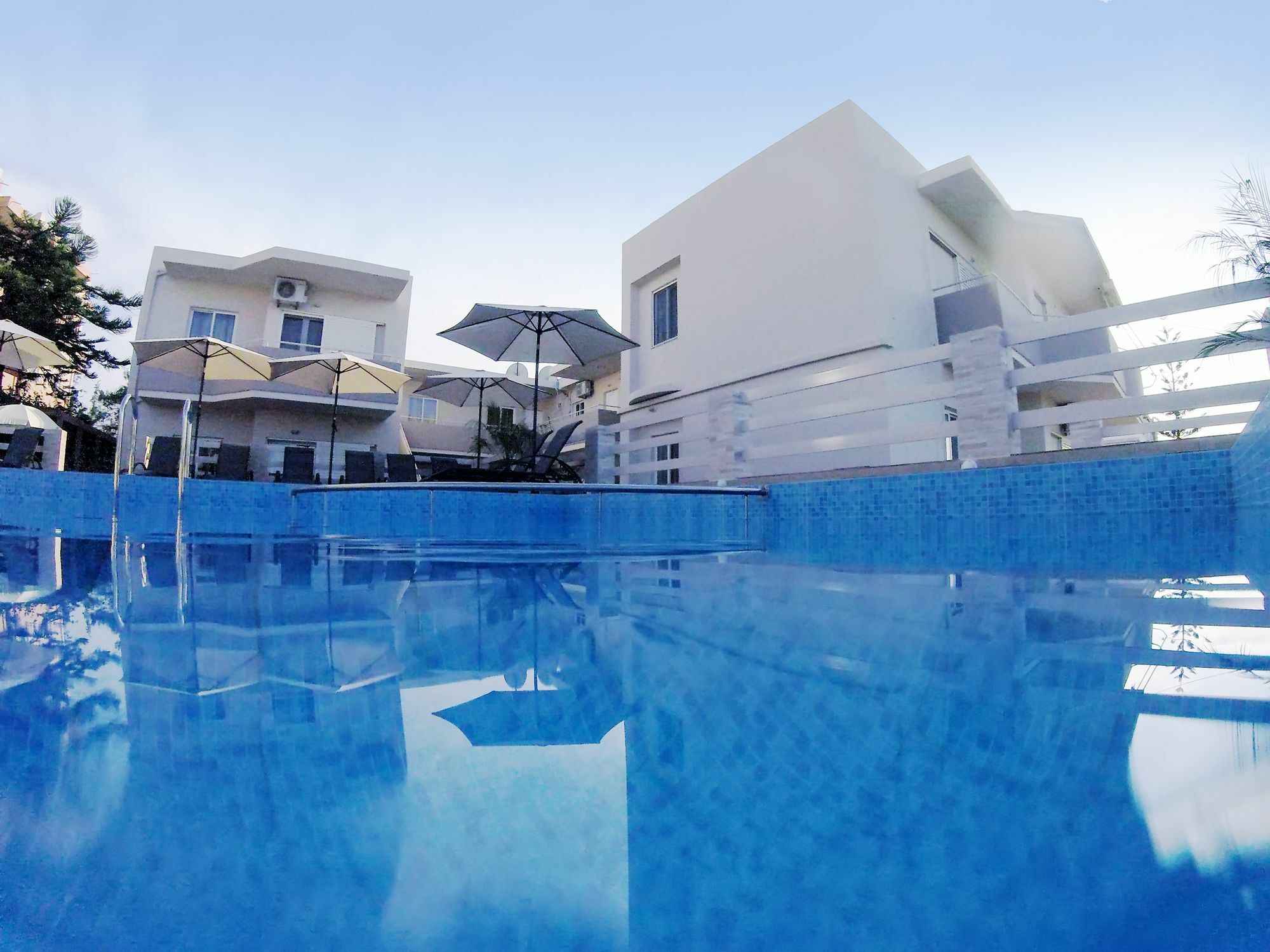 Naiades Luxury Apartments Kalathas Exterior foto